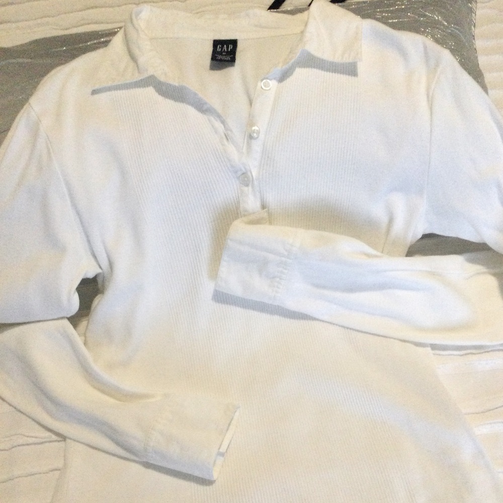 GAP White Long Sleeve Shirt